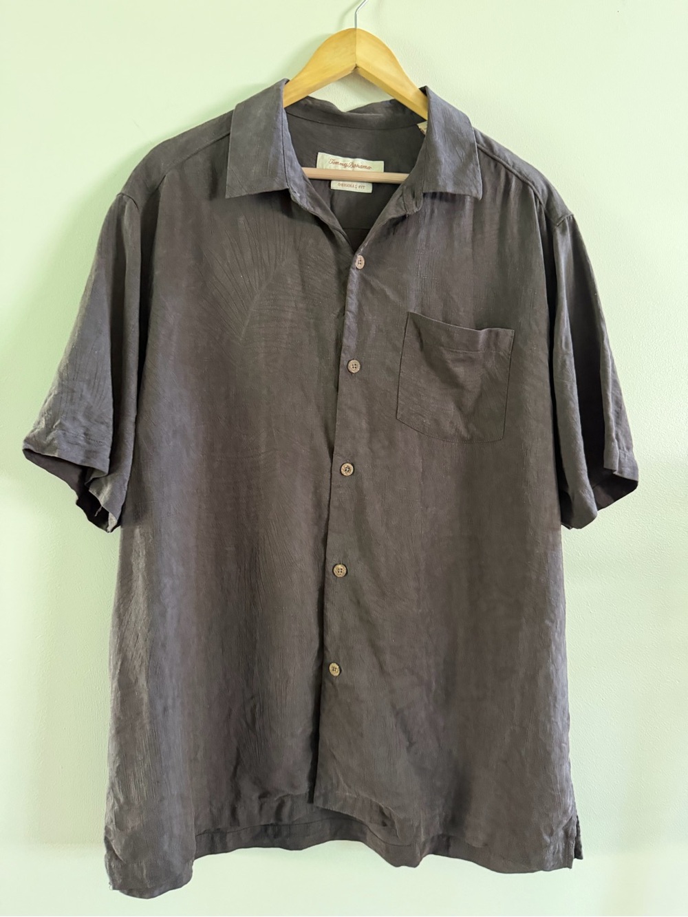 Tommy Bahama Men's 100% silk Short-Sleeve Button-Down Shirt brown Large